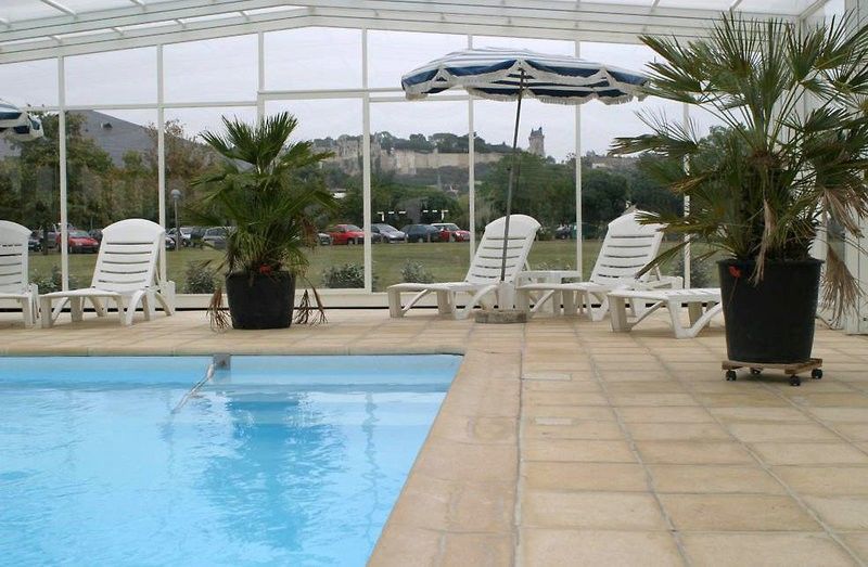 Hotel Ibis Styles Chinon Exterior foto